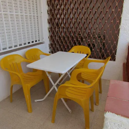 아파트 A H Casa Rovira Apto 2 *